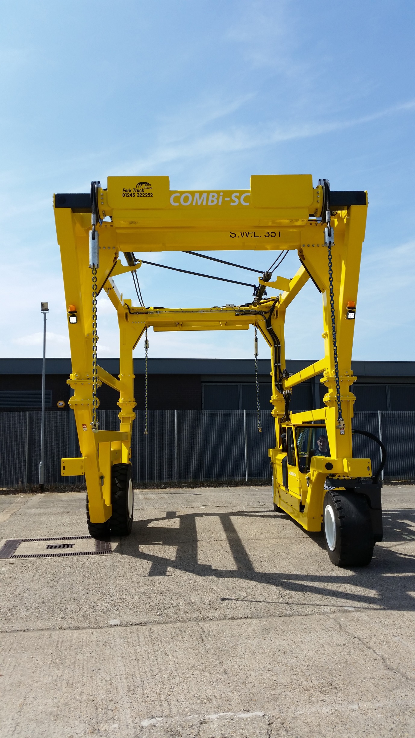 152 Fork Truck Hire and Sales in Essex and Suffolk