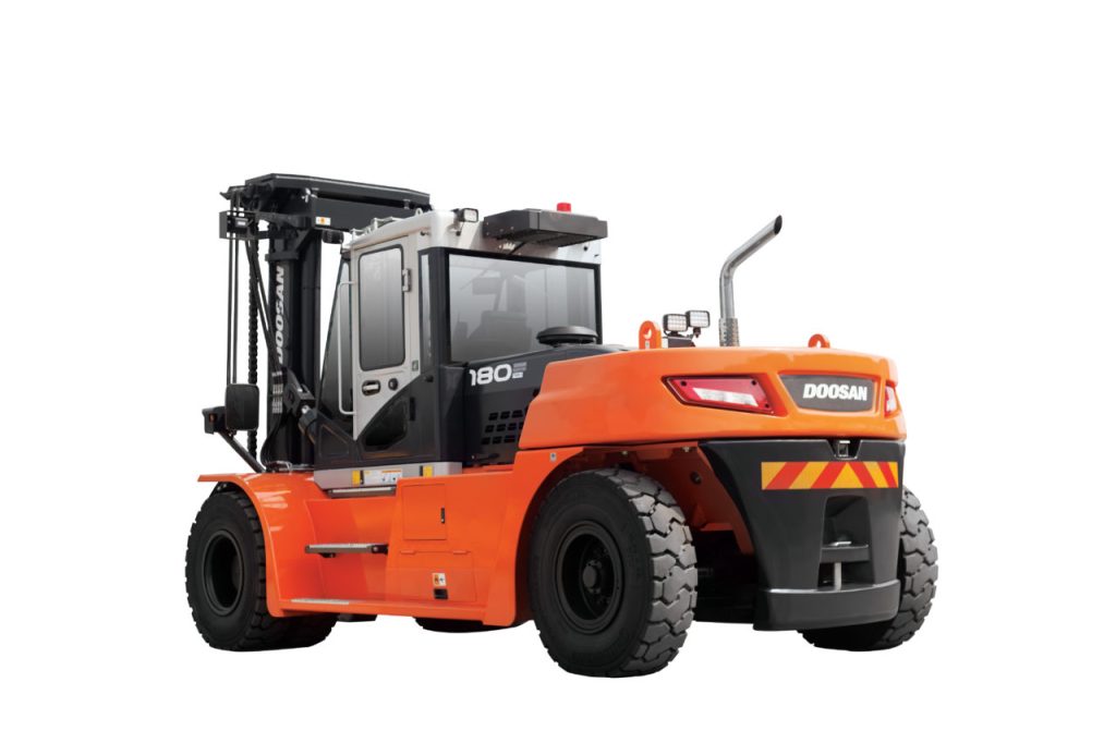 Fork Truck Direct receives a sales award from Doosan Fork Truck Direct