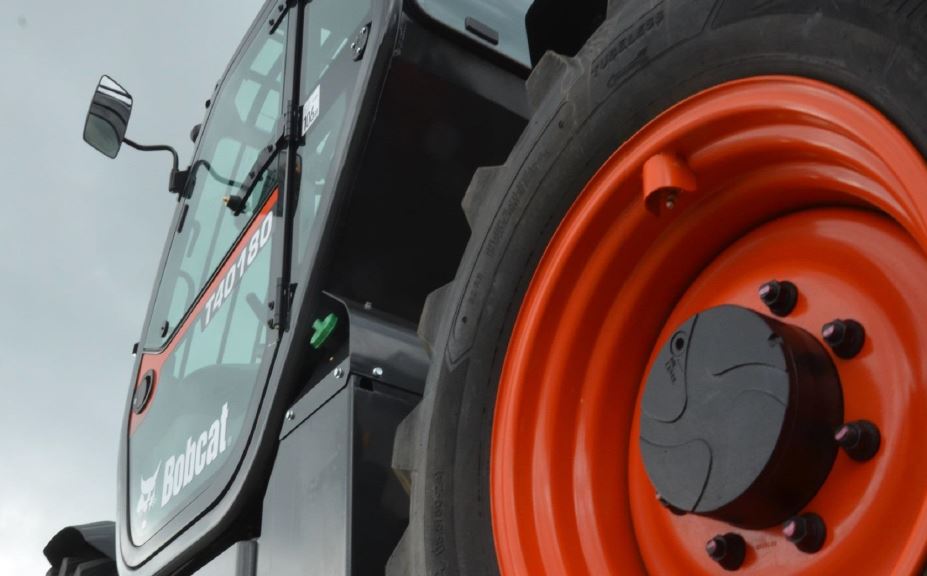 Image of a Bobcat Forklift Truck representing the Bobcat forklifts for Sale in Essex services and Bobcat forklifts for Sale in Suffolk services. Bobcat forklifts sales in Essex are a new service and range introduced by FTD as an addition of their Bobcat forklift sales in Suffolk.