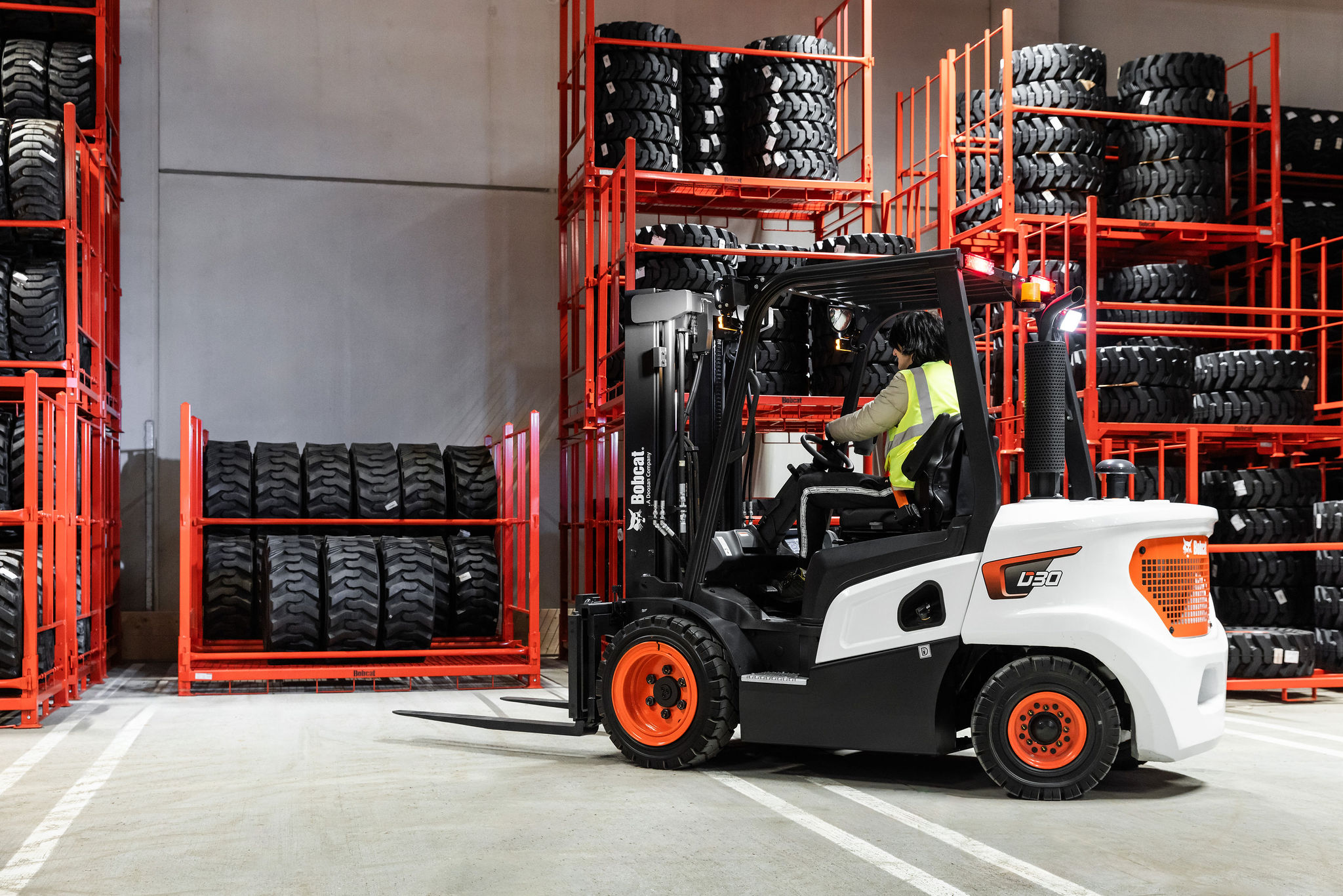 Photo Diesel Forklift D30NXS - application (10) Photo Diesel Forklift D30NXS - application (10)