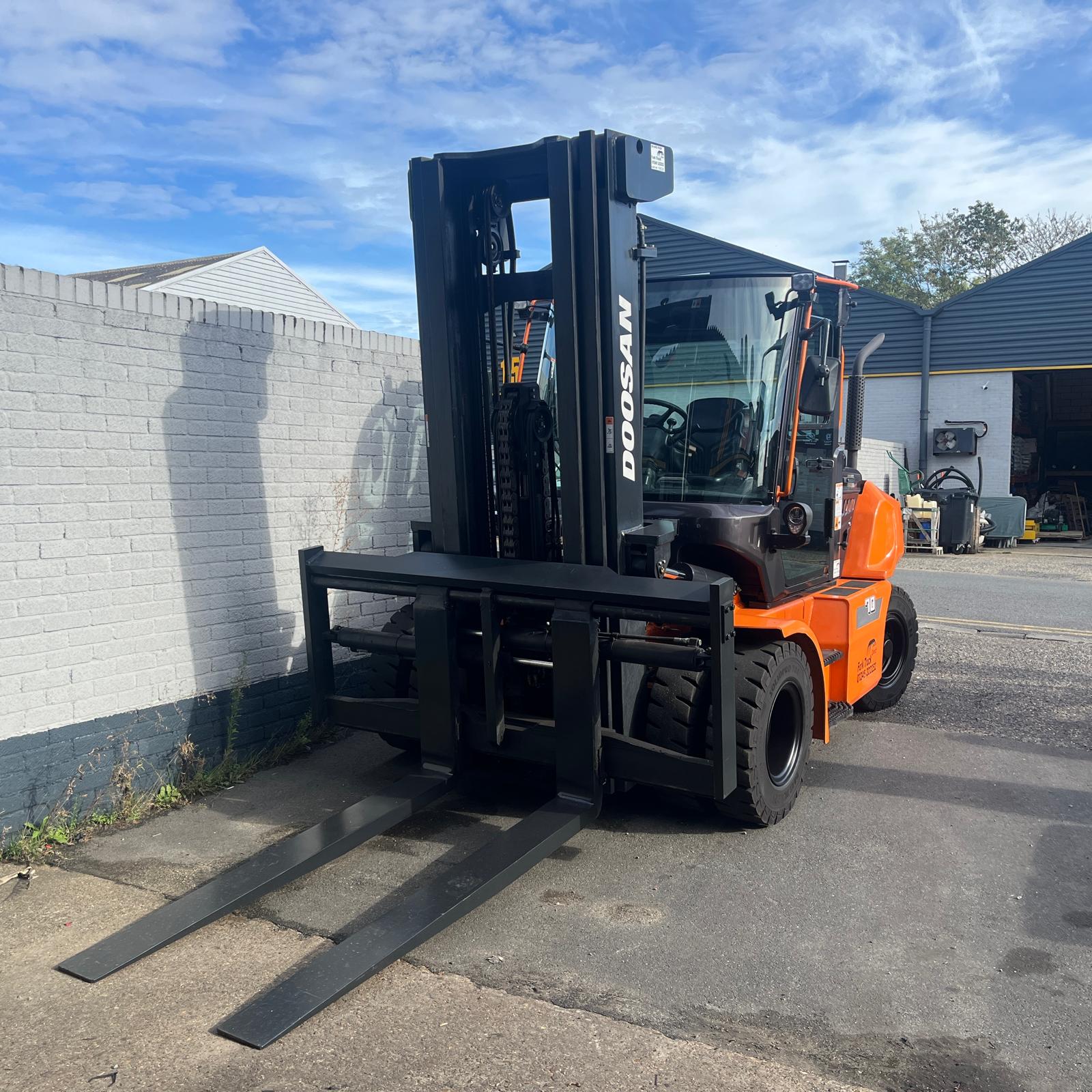 FTD 19029 - Doosan D70S-9