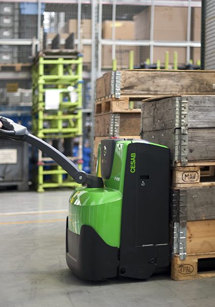 CESAB P200 Lithium Powered Pallet Truck in use