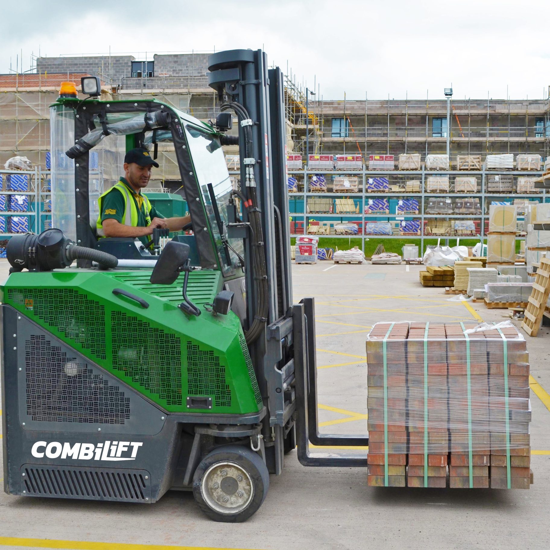 Combilift CB4000 Multi-directional counterbalance diesel forklift in use (Builders Merchants)